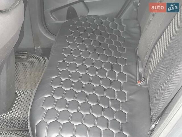 Серый Киа Сид, объемом двигателя 1.59 л и пробегом 189 тыс. км за 14100 $, фото 13 на Automoto.ua