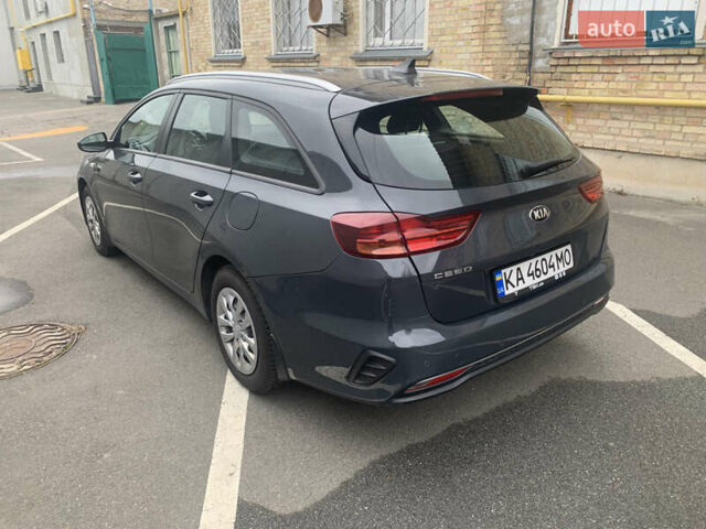 Серый Киа Сид, объемом двигателя 1.6 л и пробегом 143 тыс. км за 14999 $, фото 4 на Automoto.ua