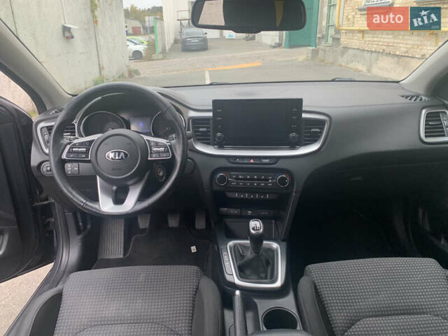 Серый Киа Сид, объемом двигателя 1.6 л и пробегом 143 тыс. км за 14999 $, фото 9 на Automoto.ua