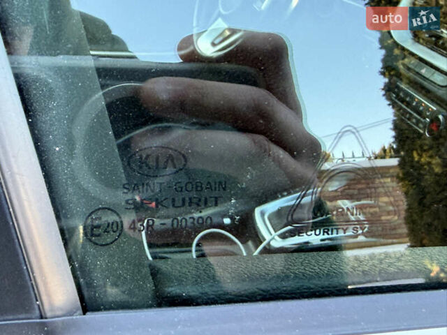 Серый Киа Сид, объемом двигателя 1.6 л и пробегом 160 тыс. км за 14800 $, фото 44 на Automoto.ua