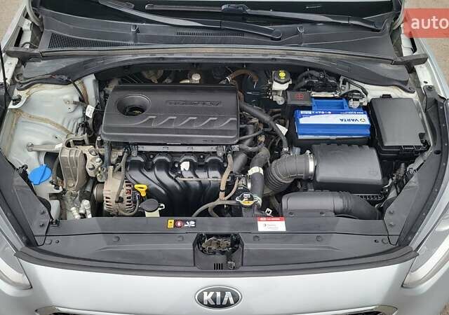 Серый Киа Сид, объемом двигателя 1.6 л и пробегом 198 тыс. км за 13500 $, фото 25 на Automoto.ua