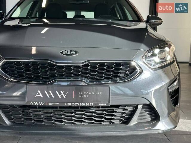 Серый Киа Сид, объемом двигателя 1.6 л и пробегом 145 тыс. км за 16990 $, фото 2 на Automoto.ua
