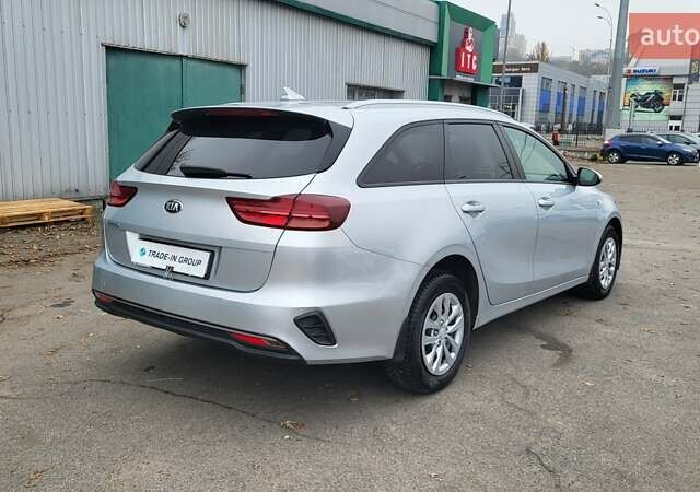 Серый Киа Сид, объемом двигателя 1.6 л и пробегом 198 тыс. км за 13500 $, фото 16 на Automoto.ua