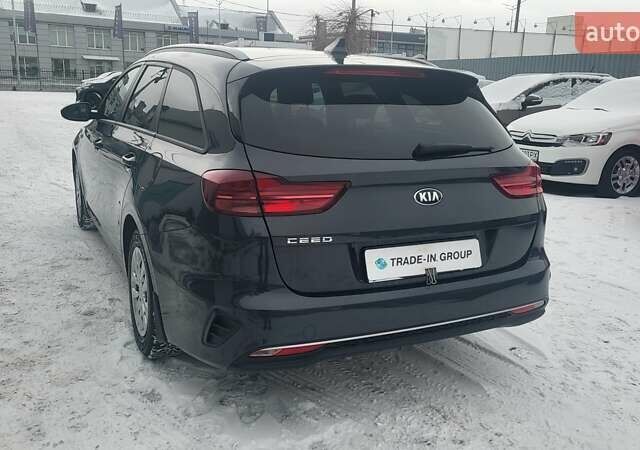 Сірий Кіа Сід, об'ємом двигуна 1.6 л та пробігом 208 тис. км за 12190 $, фото 12 на Automoto.ua