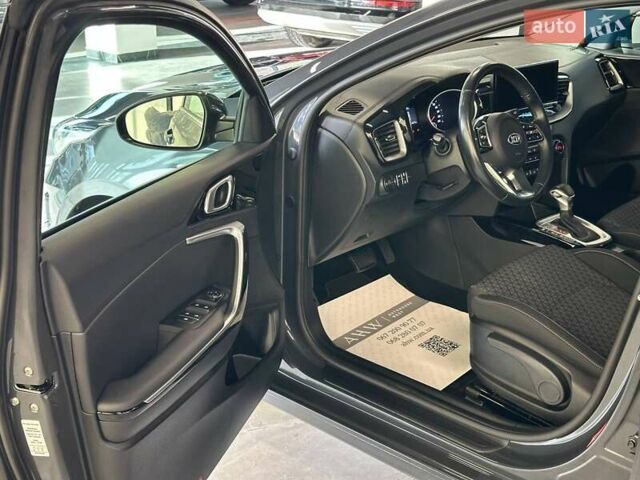 Серый Киа Сид, объемом двигателя 1.6 л и пробегом 145 тыс. км за 16990 $, фото 13 на Automoto.ua