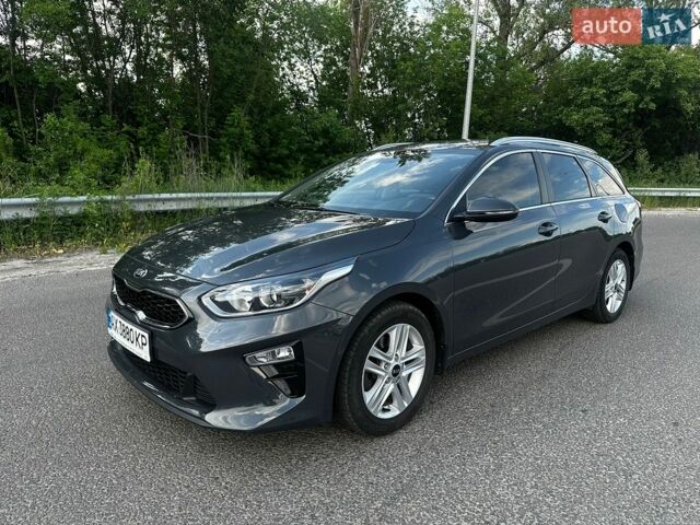 Сірий Кіа Сід, об'ємом двигуна 1.59 л та пробігом 40 тис. км за 16800 $, фото 6 на Automoto.ua