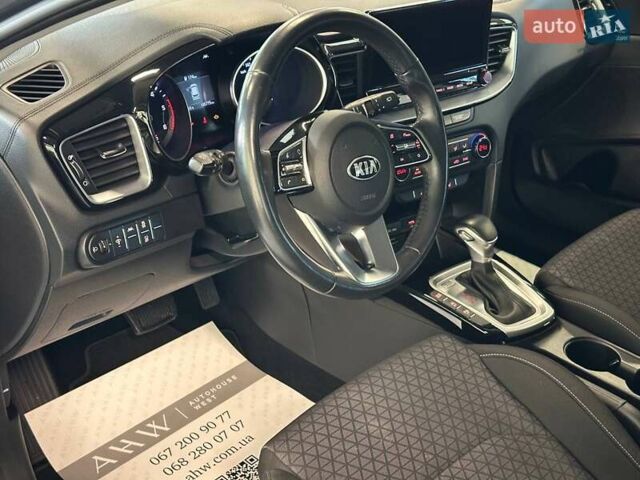 Серый Киа Сид, объемом двигателя 1.6 л и пробегом 145 тыс. км за 16990 $, фото 15 на Automoto.ua