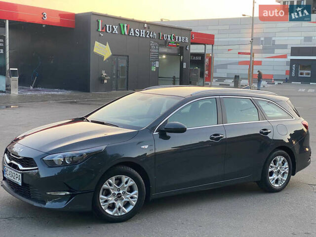 Серый Киа Сид, объемом двигателя 1.6 л и пробегом 37 тыс. км за 17500 $, фото 2 на Automoto.ua