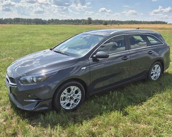 Серый Киа Сид, объемом двигателя 1.59 л и пробегом 17 тыс. км за 18200 $, фото 11 на Automoto.ua