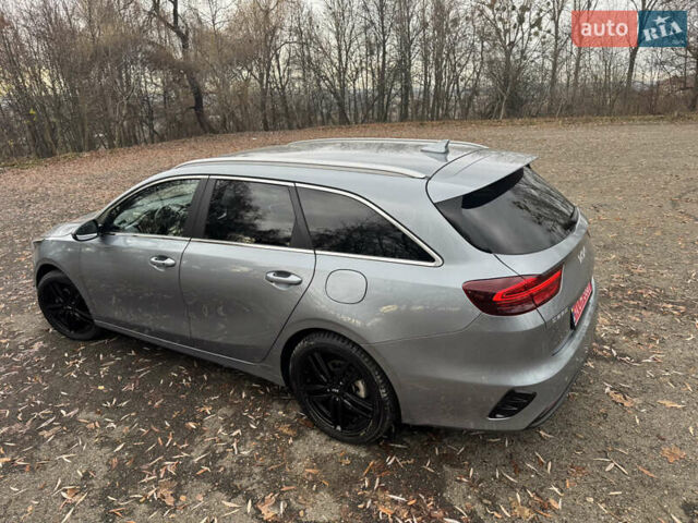 Серый Киа Сид, объемом двигателя 1.5 л и пробегом 40 тыс. км за 16900 $, фото 11 на Automoto.ua