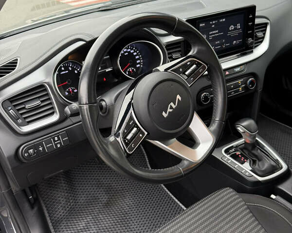 Серый Киа Сид, объемом двигателя 1.59 л и пробегом 29 тыс. км за 18200 $, фото 6 на Automoto.ua