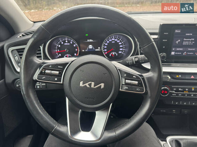 Серый Киа Сид, объемом двигателя 1.5 л и пробегом 40 тыс. км за 16900 $, фото 18 на Automoto.ua