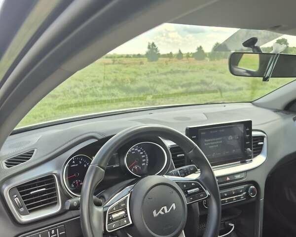 Серый Киа Сид, объемом двигателя 1.59 л и пробегом 17 тыс. км за 18200 $, фото 6 на Automoto.ua