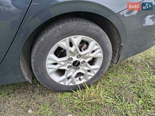 Серый Киа Сид, объемом двигателя 1.59 л и пробегом 26 тыс. км за 17600 $, фото 5 на Automoto.ua