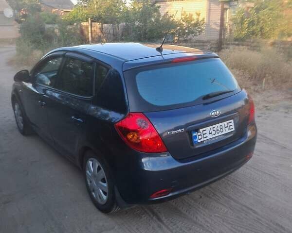 Синий Киа Сид, объемом двигателя 1.98 л и пробегом 213 тыс. км за 4100 $, фото 8 на Automoto.ua