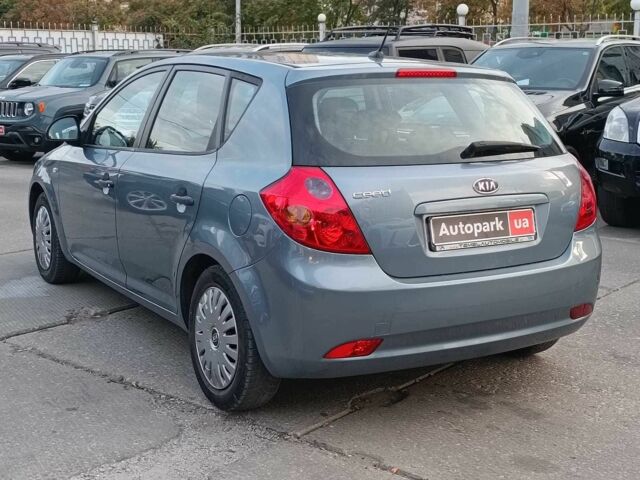 Синий Киа Сид, объемом двигателя 1.6 л и пробегом 234 тыс. км за 6290 $, фото 10 на Automoto.ua