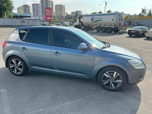 Синий Киа Сид, объемом двигателя 1.6 л и пробегом 218 тыс. км за 6099 $, фото 2 на Automoto.ua