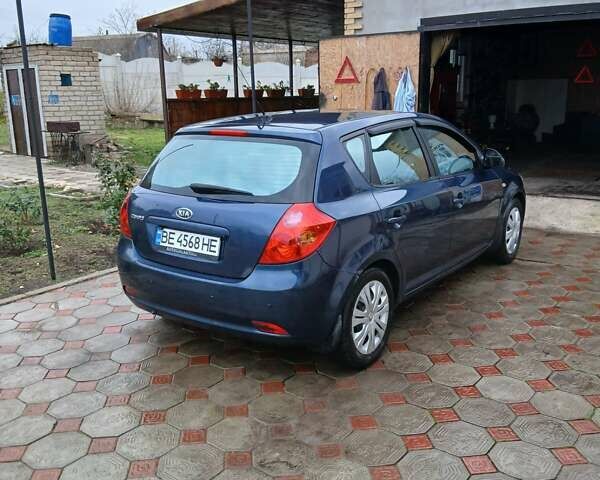 Синій Кіа Сід, об'ємом двигуна 2 л та пробігом 215 тис. км за 3850 $, фото 7 на Automoto.ua