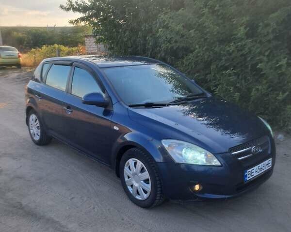Синий Киа Сид, объемом двигателя 1.98 л и пробегом 213 тыс. км за 4100 $, фото 2 на Automoto.ua