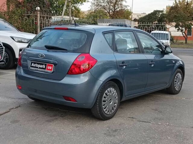 Синий Киа Сид, объемом двигателя 1.6 л и пробегом 234 тыс. км за 6290 $, фото 6 на Automoto.ua