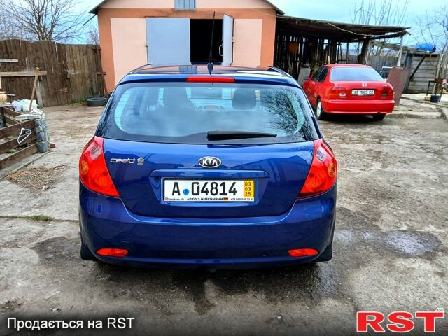 Синий Киа Сид, объемом двигателя 14 л и пробегом 171 тыс. км за 5900 $, фото 4 на Automoto.ua