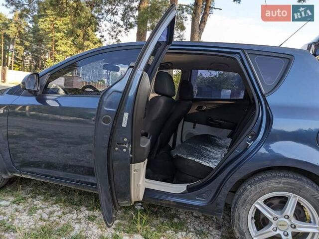 Синий Киа Сид, объемом двигателя 1.6 л и пробегом 230 тыс. км за 5999 $, фото 30 на Automoto.ua