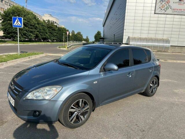 Синий Киа Сид, объемом двигателя 1.6 л и пробегом 218 тыс. км за 6099 $, фото 3 на Automoto.ua