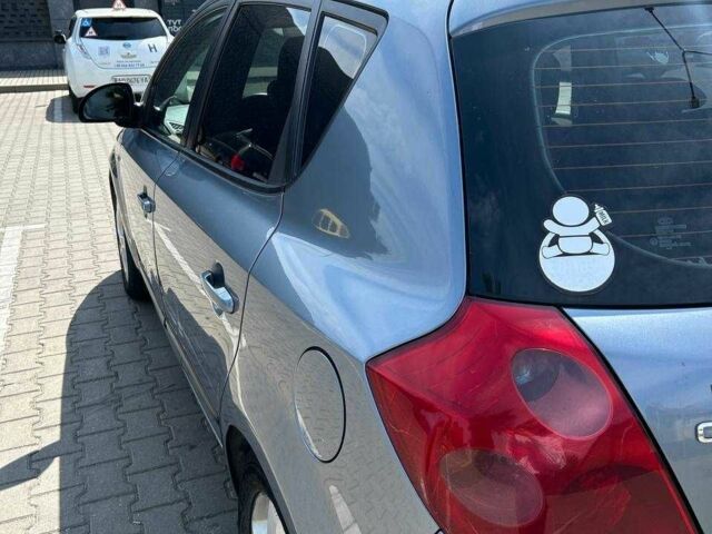 Синий Киа Сид, объемом двигателя 1.6 л и пробегом 290 тыс. км за 5200 $, фото 11 на Automoto.ua