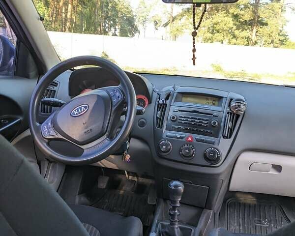 Синий Киа Сид, объемом двигателя 1.6 л и пробегом 230 тыс. км за 5999 $, фото 34 на Automoto.ua