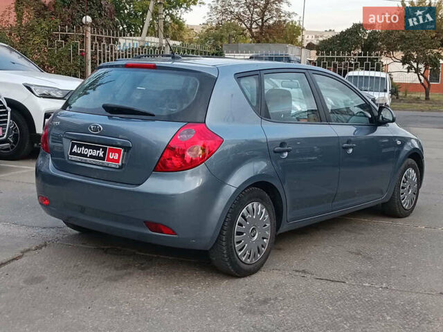 Синий Киа Сид, объемом двигателя 1.6 л и пробегом 234 тыс. км за 6290 $, фото 6 на Automoto.ua