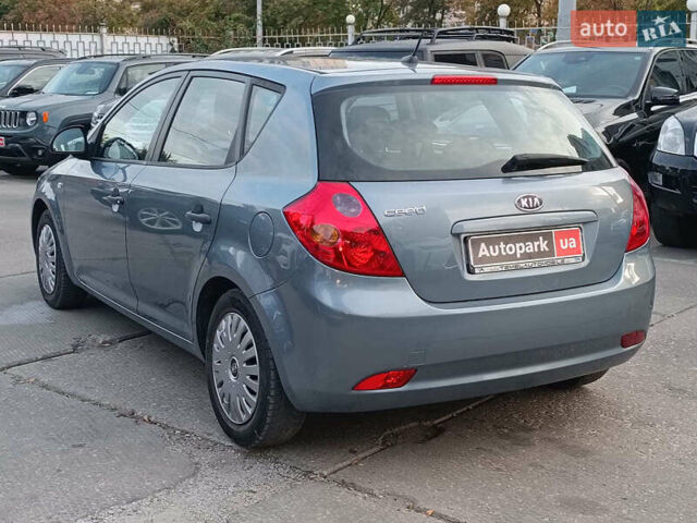 Синий Киа Сид, объемом двигателя 1.6 л и пробегом 234 тыс. км за 6290 $, фото 10 на Automoto.ua