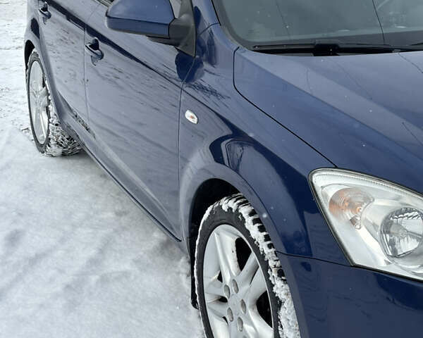 Синий Киа Сид, объемом двигателя 1.6 л и пробегом 203 тыс. км за 5500 $, фото 9 на Automoto.ua