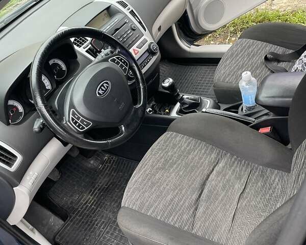 Синий Киа Сид, объемом двигателя 2 л и пробегом 170 тыс. км за 6200 $, фото 13 на Automoto.ua