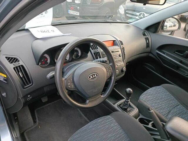Синий Киа Сид, объемом двигателя 1.6 л и пробегом 234 тыс. км за 6290 $, фото 19 на Automoto.ua