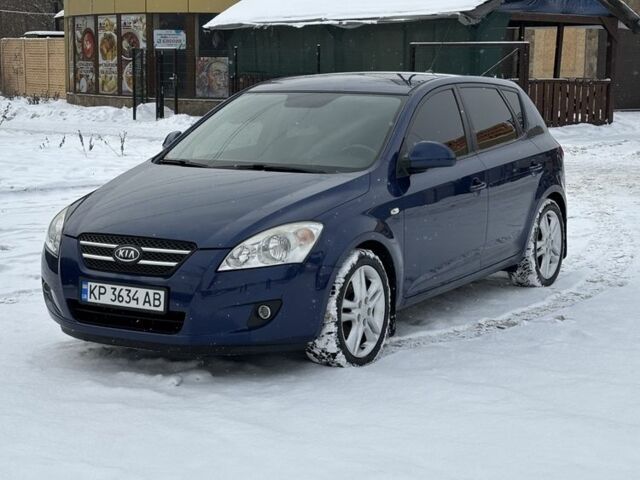 Синій Кіа Сід, об'ємом двигуна 1.6 л та пробігом 203 тис. км за 5500 $, фото 7 на Automoto.ua