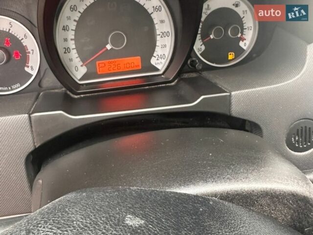 Синій Кіа Сід, об'ємом двигуна 2 л та пробігом 226 тис. км за 6500 $, фото 26 на Automoto.ua