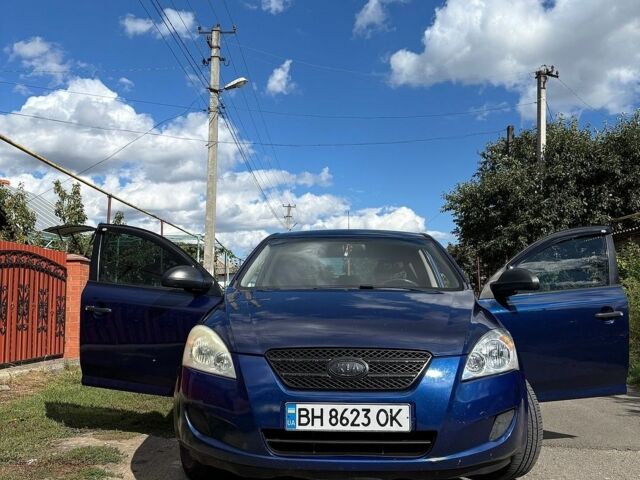 Синий Киа Сид, объемом двигателя 1.59 л и пробегом 315 тыс. км за 4800 $, фото 8 на Automoto.ua