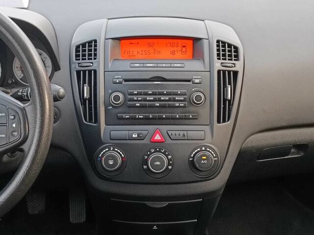 Синий Киа Сид, объемом двигателя 1.6 л и пробегом 234 тыс. км за 6290 $, фото 15 на Automoto.ua