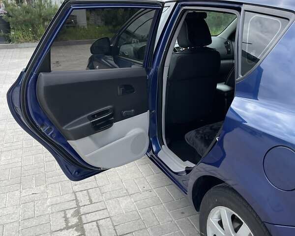 Синий Киа Сид, объемом двигателя 1.61 л и пробегом 216 тыс. км за 4800 $, фото 9 на Automoto.ua