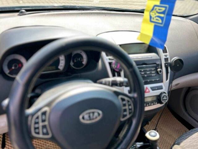 Синий Киа Сид, объемом двигателя 1.6 л и пробегом 290 тыс. км за 5200 $, фото 4 на Automoto.ua