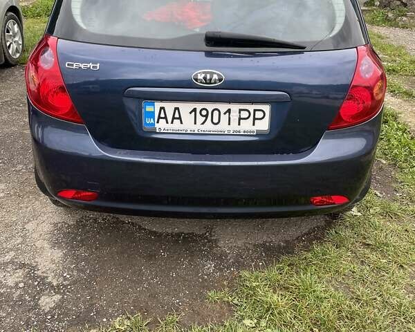 Синий Киа Сид, объемом двигателя 2 л и пробегом 170 тыс. км за 6200 $, фото 7 на Automoto.ua