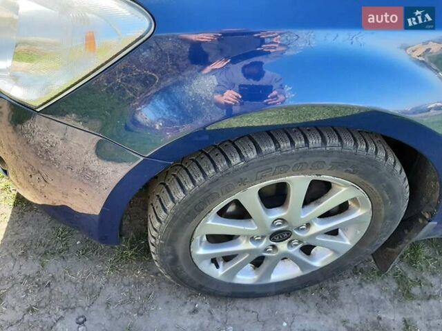 Синий Киа Сид, объемом двигателя 1.4 л и пробегом 200 тыс. км за 7500 $, фото 11 на Automoto.ua