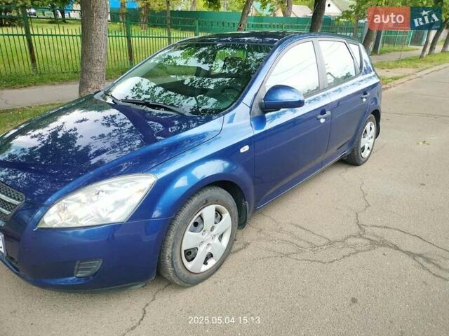 Киа Сид 2008 в Киеве на Automoto.ua Синий Киа Сид, объемом двигателя 0 л и пробегом 74 тыс. км за 6200 $, фото 2 на Automoto.ua