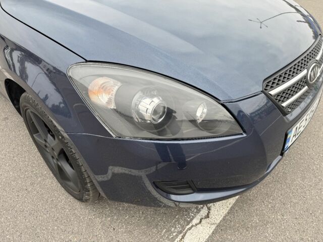 Синий Киа Сид, объемом двигателя 1.6 л и пробегом 242 тыс. км за 5800 $, фото 7 на Automoto.ua