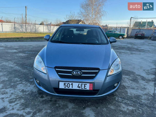 Синий Киа Сид, объемом двигателя 1.4 л и пробегом 177 тыс. км за 4999 $, фото 7 на Automoto.ua