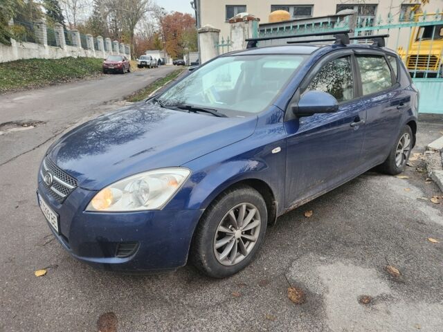 Кіа Сід 2008 у Полтаві на Automoto.ua Синій Кіа Сід, об'ємом двигуна 1.4 л та пробігом 191 тис. км за 4800 $, фото 2 на Automoto.ua