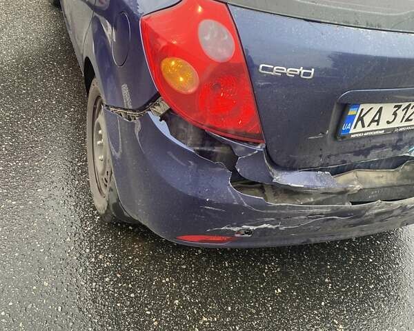 Синій Кіа Сід, об'ємом двигуна 1.59 л та пробігом 250 тис. км за 4500 $, фото 24 на Automoto.ua