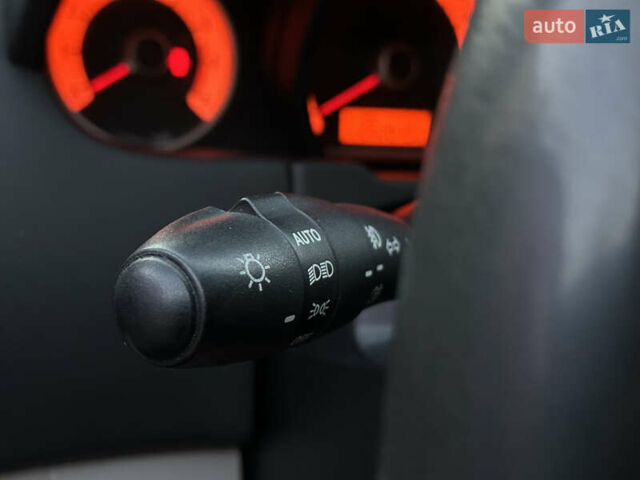 Кіа Сід 2008 у Одесі на Automoto.ua Синій Кіа Сід, об'ємом двигуна 1.6 л та пробігом 260 тис. км за 6200 $, фото 30 на Automoto.ua