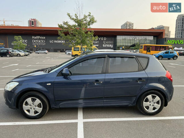 Синий Киа Сид, объемом двигателя 1.6 л и пробегом 380 тыс. км за 5000 $, фото 2 на Automoto.ua