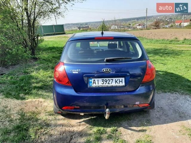 Синий Киа Сид, объемом двигателя 1.4 л и пробегом 200 тыс. км за 7500 $, фото 2 на Automoto.ua